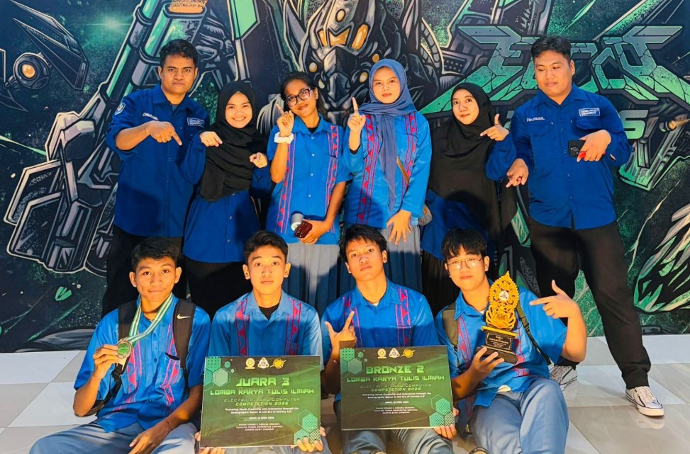 Siswa-Siswi SMAN 1 Kendari Borong Penghargaan Gold dan Bronze di Ajang Nasional ELCCO 2026